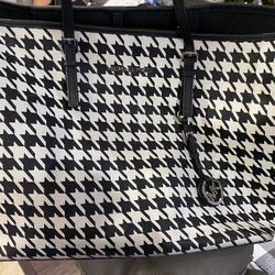 Micheal Kors Tote 
