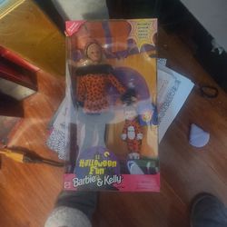 Halloween Fun Barbie And Kellie Vintage 1998