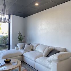 ☁️ RH Cloud Style Sectional Sofa with Chaise – Modular & Reversible – FREE Delivery