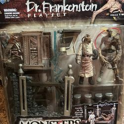 Dr. Frankenstein Playset