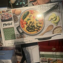 9in Cast Iron Round Pan