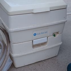 Camping porta potti