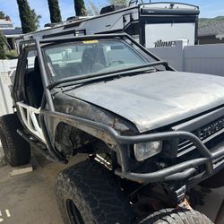 1989 TOYOTA 4x4. 4WD SAS SOLID AXLE SWAP DUAL TRANSFER CASES ROCK CRAWLER PICKUP ON 37’S