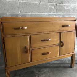 Simple antique servant cabinet