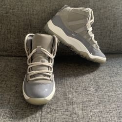 Cool Grey' Air Jordan 11 Size 11C