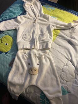 Baby clothes