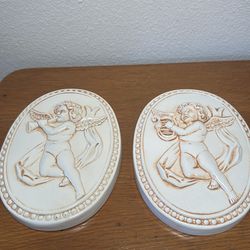 Vintage Oval Wall Cherubs ( Glossy Ceramic) finish