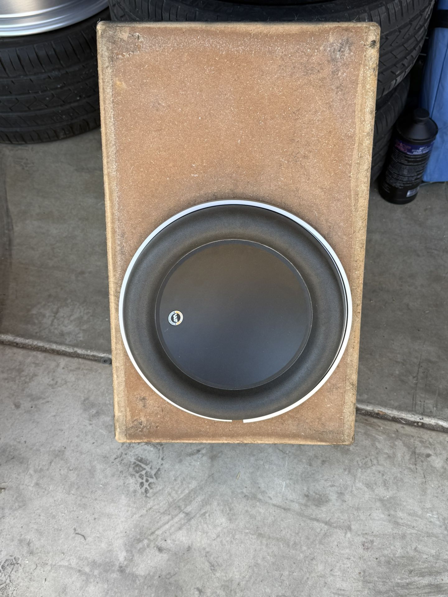 JL Audio 12W7 AE .. Flawless Sub
