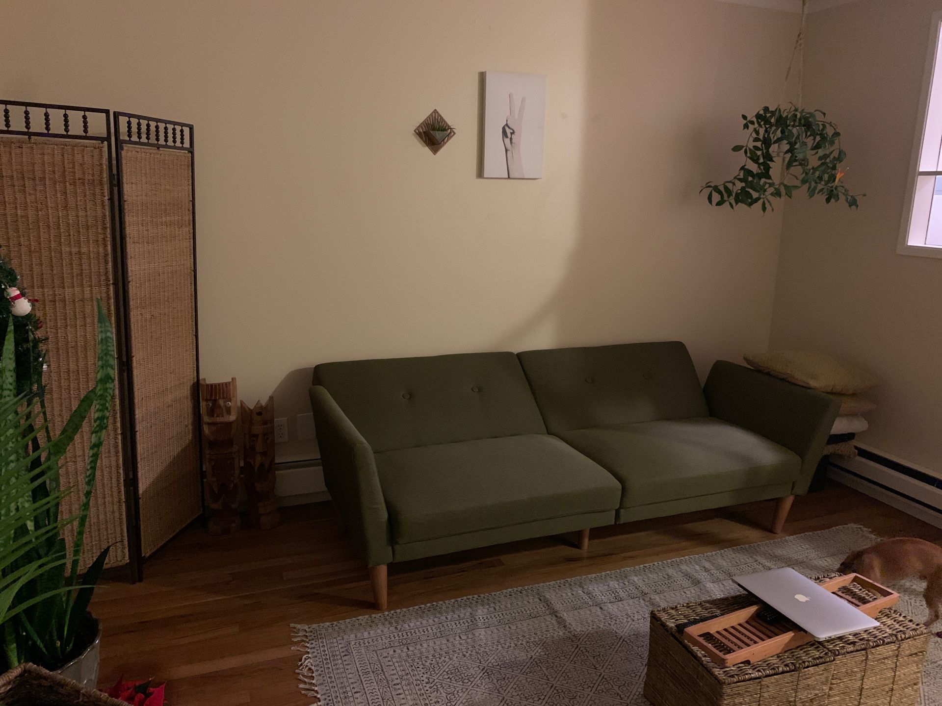 Target ‘regal’ futon for Sale in Seattle, WA OfferUp