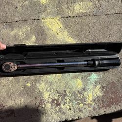 Torque Wrench 