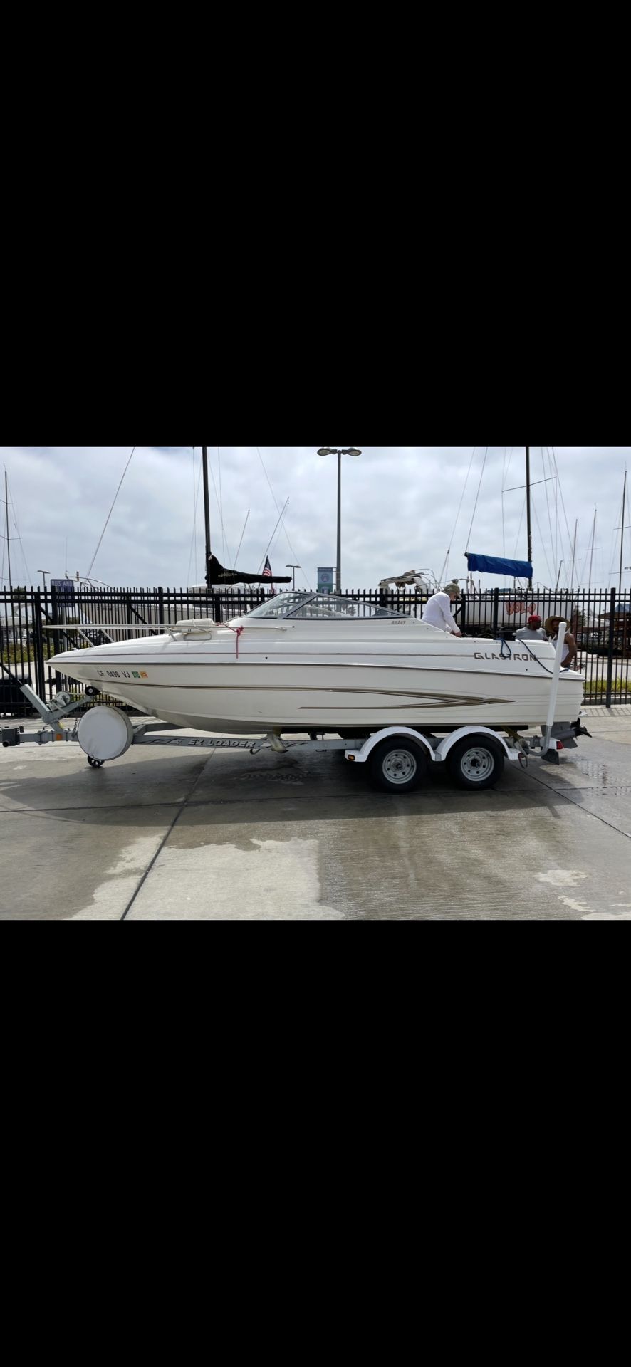 2004 Glastron GS 209