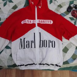 Marlboro Windbreaker Medium (Small)