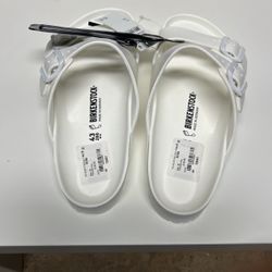 Birkenstock  Slide Whites Size 43
