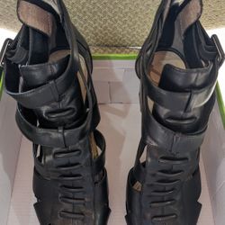 Sam Edelman Black Strappy High Heels 7 M Size