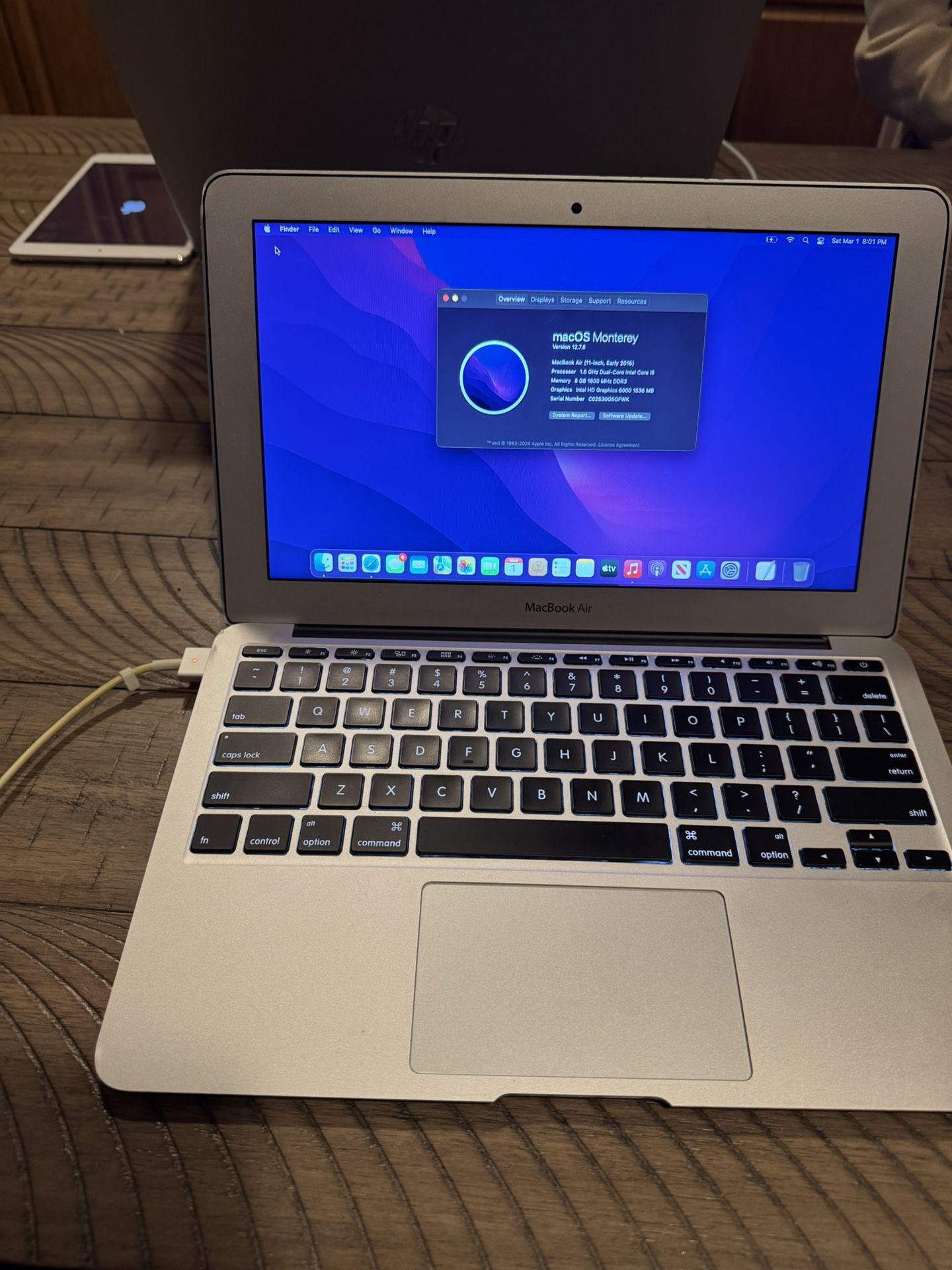 Macbook Air 11inch 2015 8gb