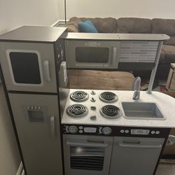 Kitchen set For Sale