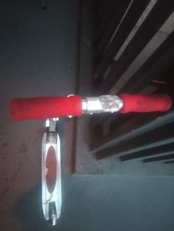 Razor scooter