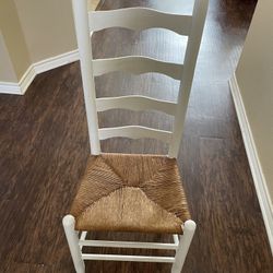 4 Wooden Dining Chairs 
