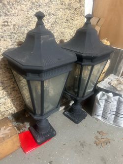 Outdoor post lights.