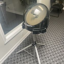King Tailgater Pro Portable Satellite Dish 