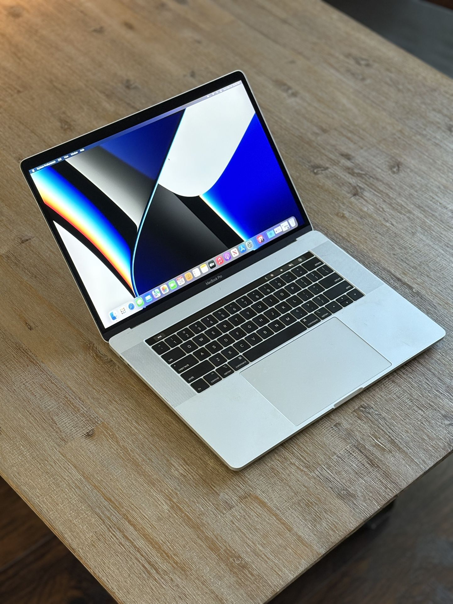 15” Macbook Pro (2.9Ghz i7) 16gb / 500gb