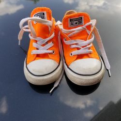 Converse Kids Size 9c 