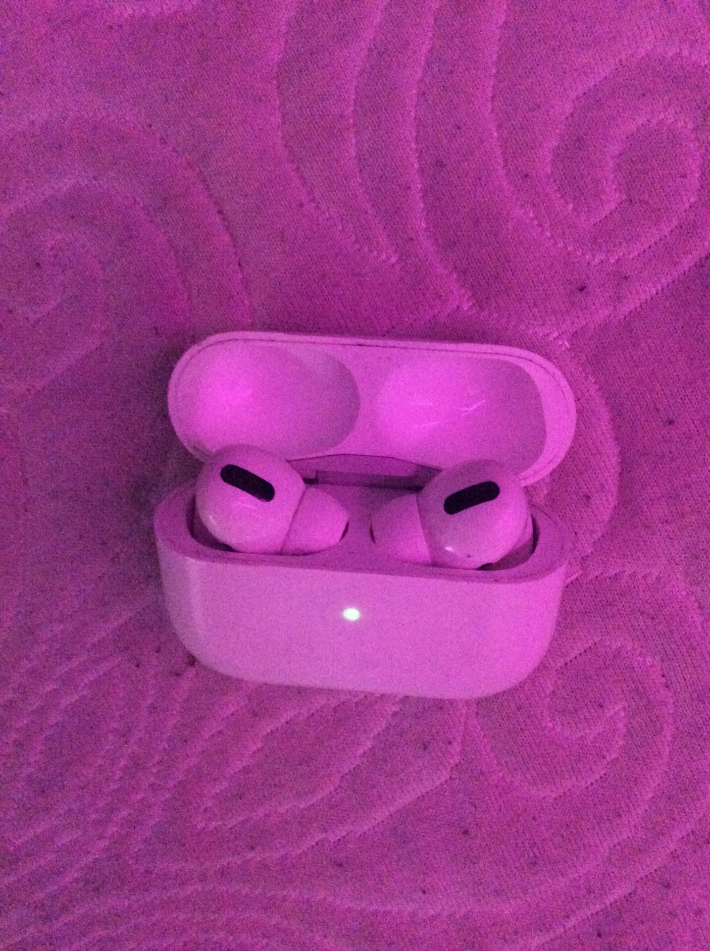 AirPods pro