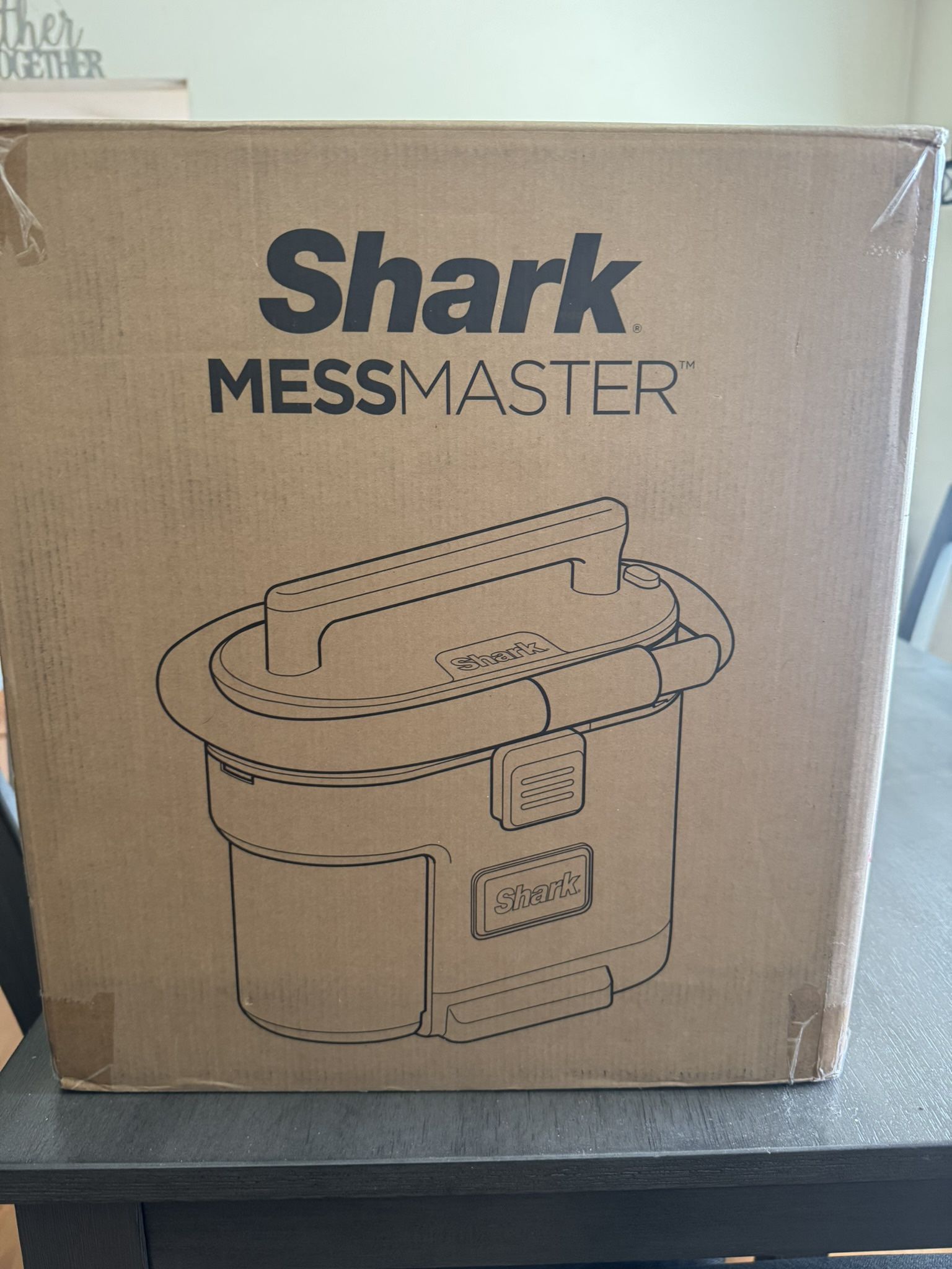 Shark MessMaster Wet/Dry Vacuum