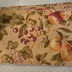 4 Double Sided Fabric  Placemats 