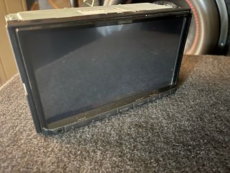 Kenwood shallow mount double din touchscreen radio