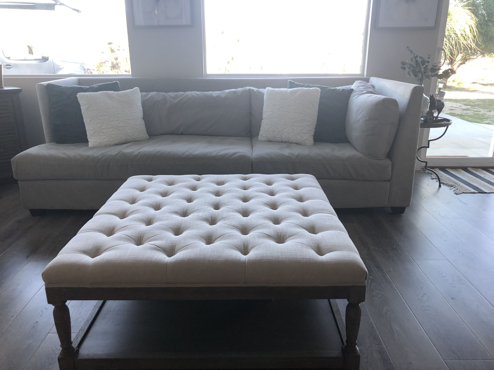 Ottoman Cocktail Table 40x40