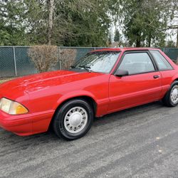1993 Ford Mustang