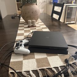 PS4 Almost New Condition  (barely Used) 