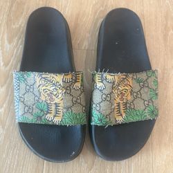 Gucci Slippers Men’s Size 7.5 