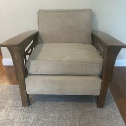 Rustic Wood Chair 