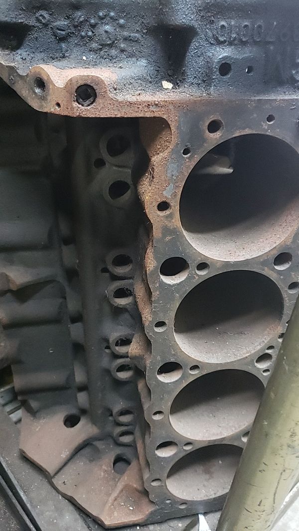 350 Chevy engine block 2 bolt main 010 for Sale in Oakland Park, FL