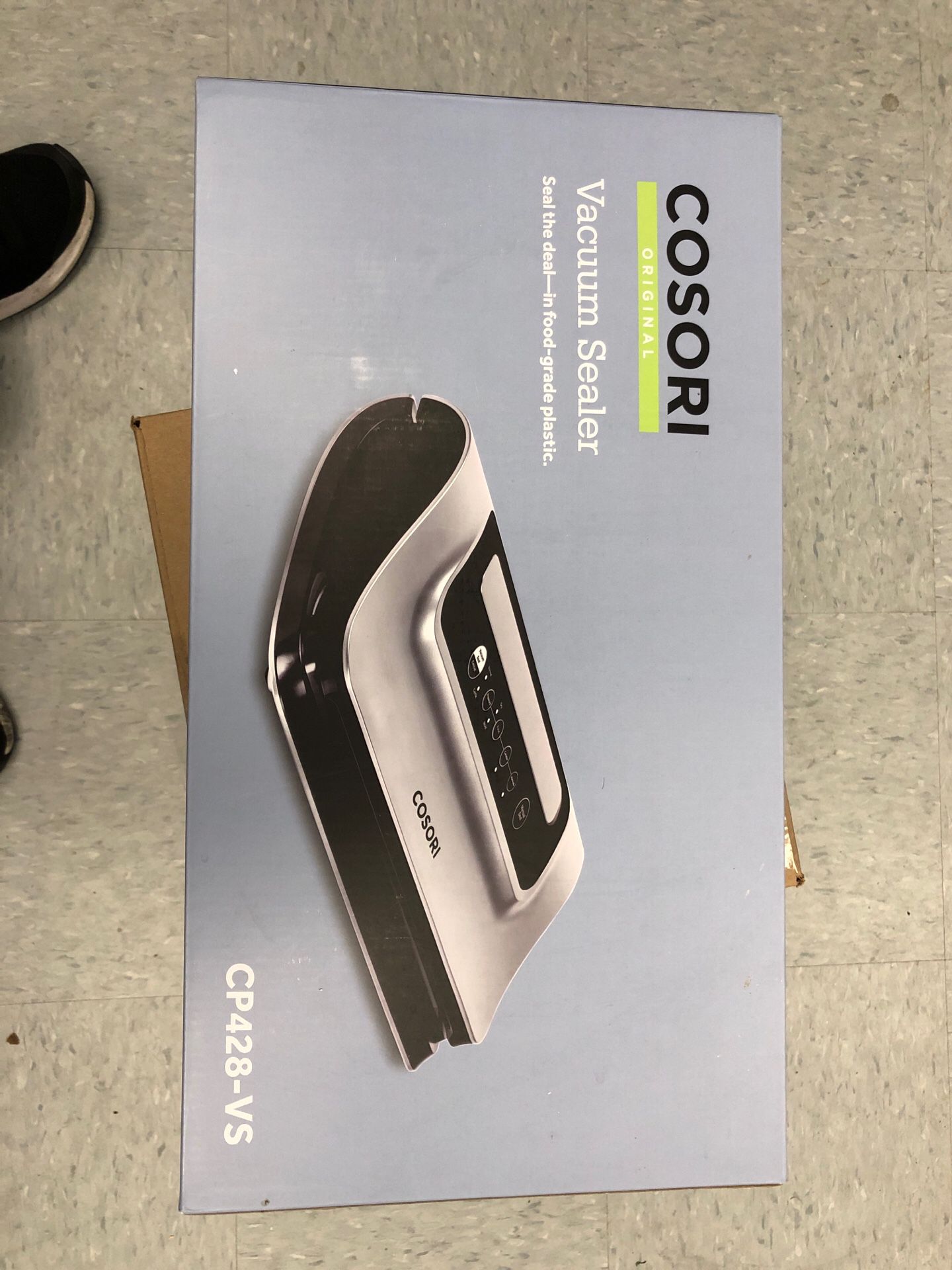 Brand new in Box Cosori Vacuum Sealer.