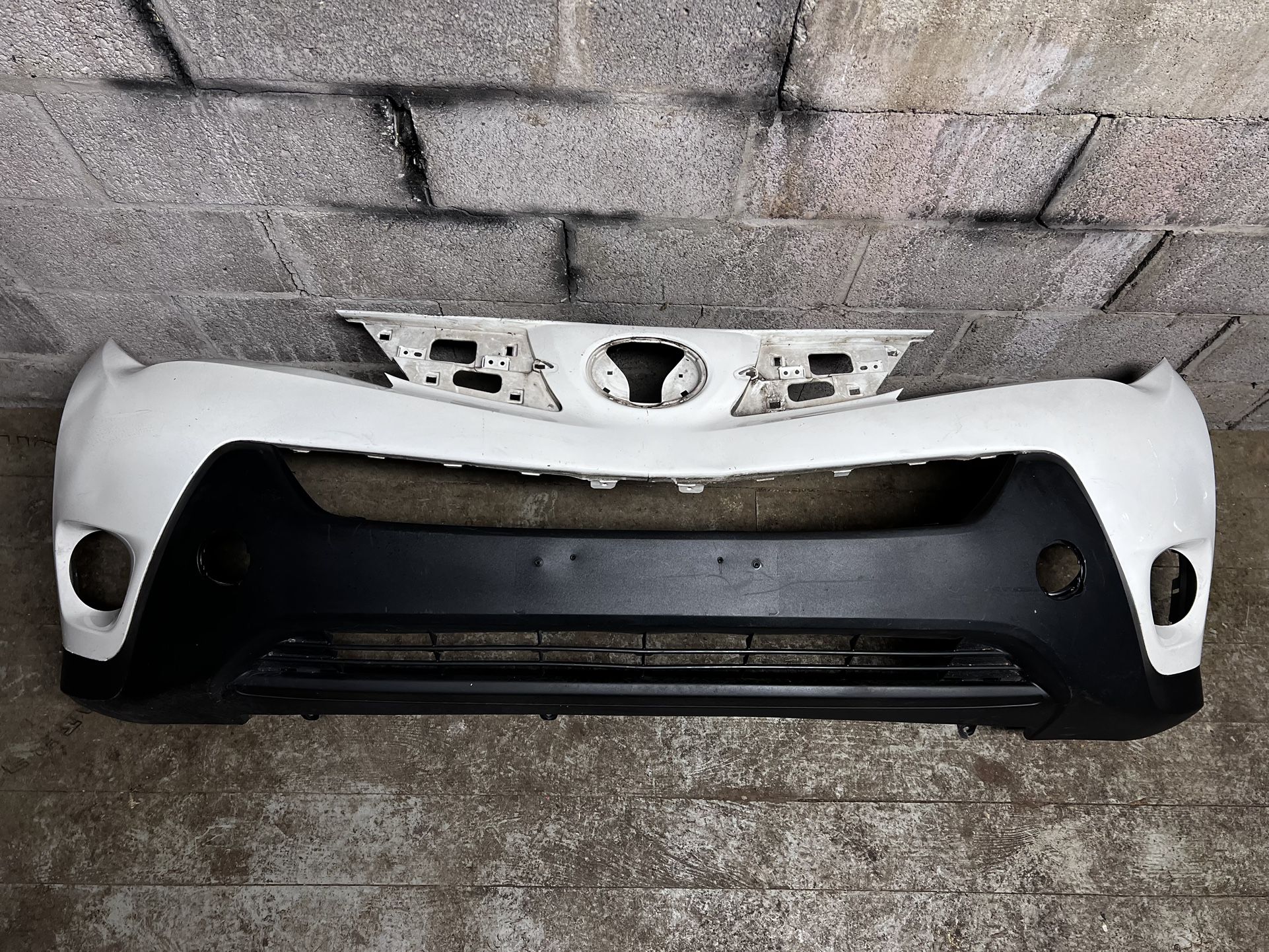 2013 2014 2015 TOYOTA RAV4 RAV 4 FRONT BUMPER COVER WHITE PAINT + LOWER VALANCEU