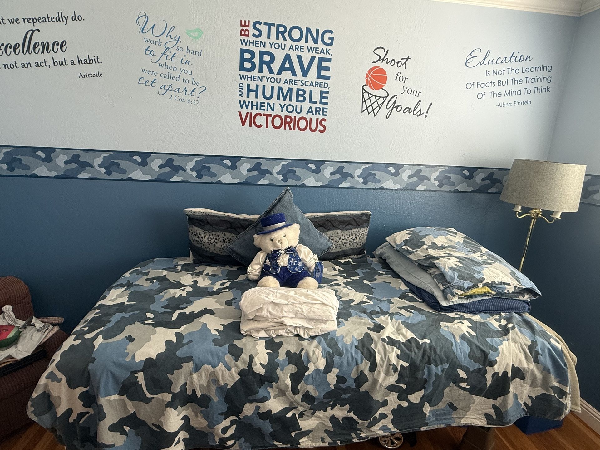 Twin Bed