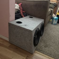 Alpine Subs And Box