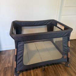 Maxi-Cosi Play Yard