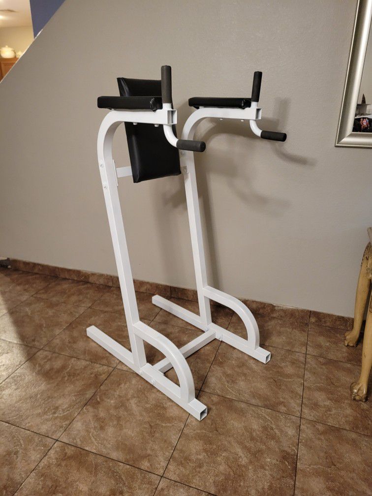 Abdominal And Dip Station Exercise Machine 