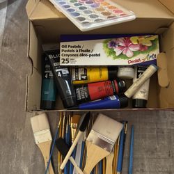 Box Of Paints/brushes 