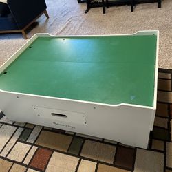 Kids Train Table