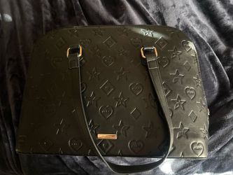 Authentic Black Aldo purse & wallet