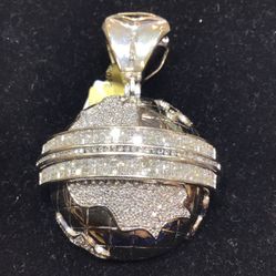 White Gold Diamond Globe Charm