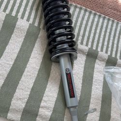 Tacoma Rough country 3 inch leveling kit,