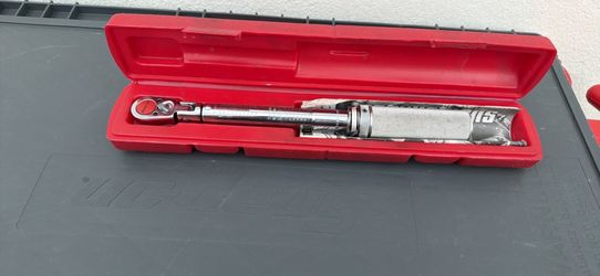 Torque Wrench - 70lb