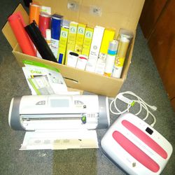 Cricut Expression 2 Bundle