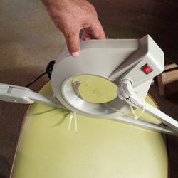 Dazor Magnifying Glass With Light 